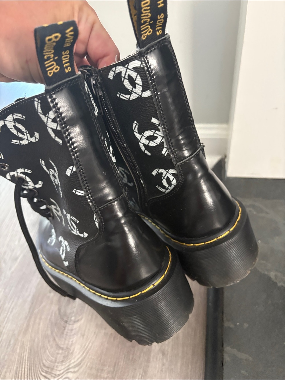 Dr. Martens Black Lace-Up Platform Kids Boots with White Logo Print - Picture 9 of 11